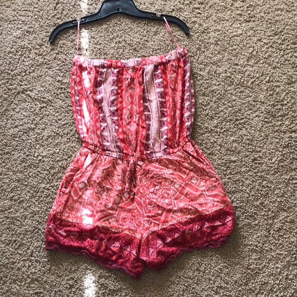 Romper - Picture 1 of 1
